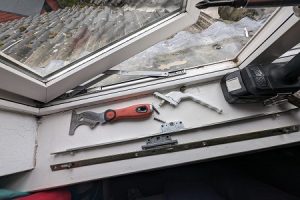 Drafty-Windows-Repai